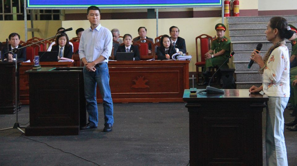 Nhung khoanh khac hiem thay trong phien toa xu Phan Van Vinh-Hinh-4