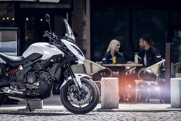 Kawasaki Versys 650 va Vulcan S sap ra mat tai Viet Nam-Hinh-2