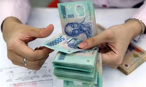 Nguoi linh luong thang cao nhat tai Ha Noi la bao nhieu?