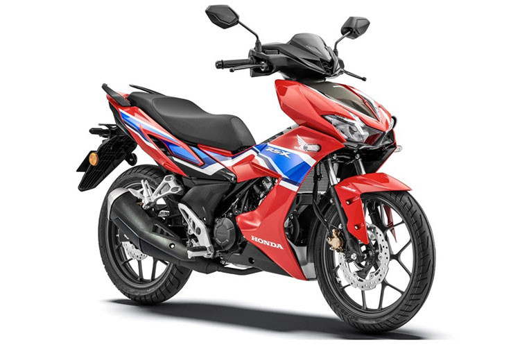 Về ngoại hình Honda RS-X tại Malaysia khác biệt Winner X tại Việt Nam với phần ốp đầu và ốp ống xả đã được thiết kế lại. Theo đó, có thể thấy phần ốp đầu xe Honda RS-X có tạo hình khá hầm hố nhờ các đường gập khoét xẻ táo bạo.