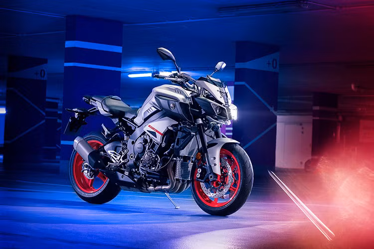 Yamaha sap phan phoi 4 mau xe moto chinh hang tai Viet Nam-Hinh-3