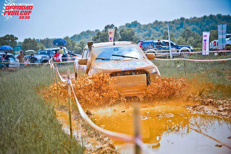 Những hoạt động ý nghĩa của giải đua này chính là hoạt động tiếp nối chuỗi hoạt động phòng chống dịch Covid-19 kể từ đầu năm của Cộng đồng Otofun. Trong đợt dịch đầu tiên, cộng đồng đã ủng hộ 2 vạn khẩu trang, hơn 5.000 chai dung dịch, 15.000 mũ chống bắn tia và hàng trăm quần áo bảo hộ cho hơn 50 đơn vị, gồm các bệnh viện và trung tâm y tế, các khu cách ly, các đơn vị quân đội ở rất nhiều tỉnh thành.