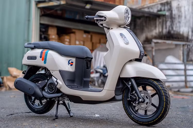 Can canh Yamaha Fazzio 2025 tu 35,5 trieu dong tai Viet Nam