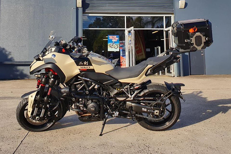 Hiện tại, Niken Turbo vẫn tiếp tục đang trong giai đoạn hoàn thiện nhưng bản độ này đã chứng minh rằng mẫu xe 3 bánh này cũng có thể được nâng cấp thêm nữa, dù sở hữu thiết kế khác lạ. Theo Trooper Lu's Garage, thông số kỹ thuật và đánh giá chi tiết về chiếc xe sẽ được công bố sau khi nó hoàn thành.