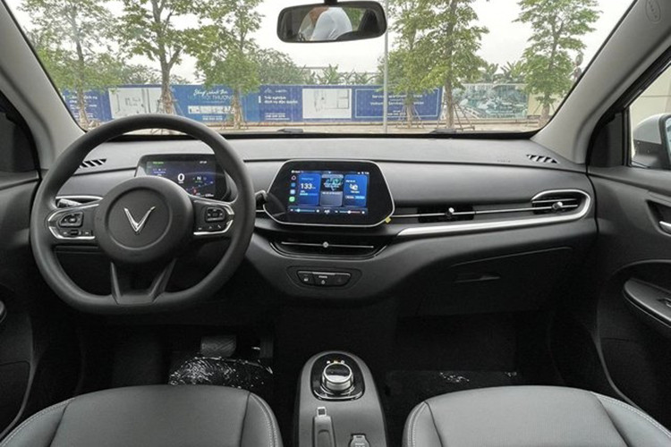 VinFast bo sung them goi thue pin gia re cho xe dien VF5-Hinh-2