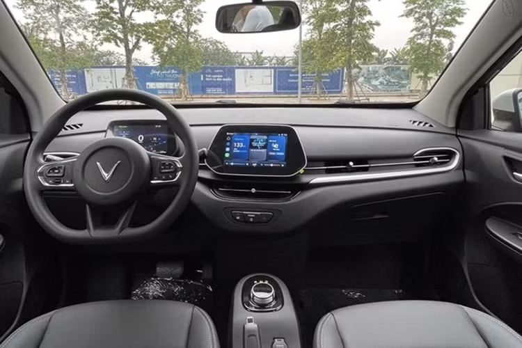 VinFast bo sung them goi thue pin gia re cho xe dien VF5-Hinh-2