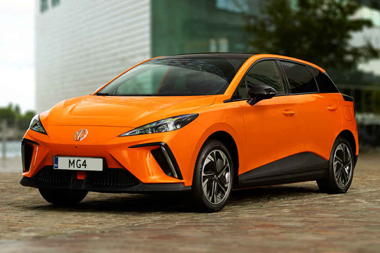  MG4 EV MG4 EV cũng được Autocar đánh giá là một trong những mẫu ôtô điện tốt nhất năm 2024 với số điểm đạt 4/5. MG4 EV sở hữu thiết kế trẻ trung, hiện đại. Xe còn được cung cấp nhiều tùy chọn pin 51 kWh, 64 kWh và 7 7kWh để khách hàng lựa chọn theo nhu cầu.
