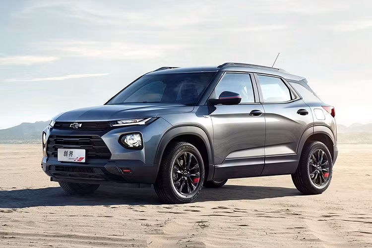 Dự kiến, Chevrolet Trailblazer 2019 sẽ do liên doanh SAIC-GM sản xuất và tung ra thị trường Trung Quốc vào tháng 7 tới đây. Giá xe Chevrolet Trailblazer 2019 cũng sẽ được công bố vào thời điểm bán ra thị trường.
