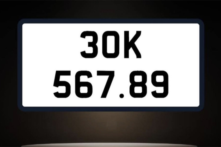 Bien “sanh tien” 567.89 trung dau gia hon 12,5 ty sau 2 lan bo coc