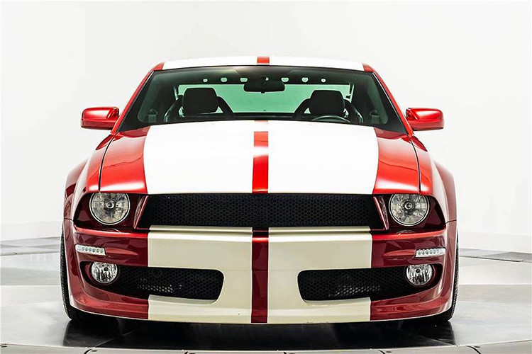 Sau hơn 10 năm kể từ khi lần đầu xuất hiện, bản độ lai giữa Gallardo và Mustang này mới chỉ đi được 4.126km và sắp sửa tái xuất hiện trước công chúng. Vào tháng 1 tới, Tractorri Custom Coupe sẽ được nhà đấu giá Barrett-Jackson rao bán tại Scottdale, Mỹ.