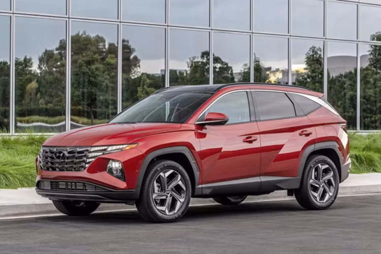 Hyundai Tucson tai Viet Nam bat ngo giam gia toi gan 70 trieu dong