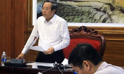 Cong an vao cuoc vu trung de thi mon Ngu van o Quang Binh