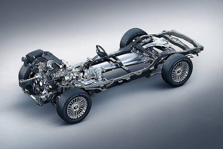 Tại Thái Lan, mẫu xe SUV Tank 500 2024 sử dụng động cơ 2.0L kết hợp mô-tơ điện, sản sinh công suất cực đại 350 mã lực, mô-men xoắn 616 Nm. Động cơ trên kết hợp với hộp số tự động 9 cấp và hệ dẫn động loại 4WD. Ngoài ra, xe có 11 chế độ địa hình, khoá vi sai điện tử ở cả 2 cầu.