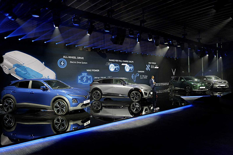 VinFast VF8 mo ban tai Trung Dong, hon 1,2 ty dong-Hinh-3