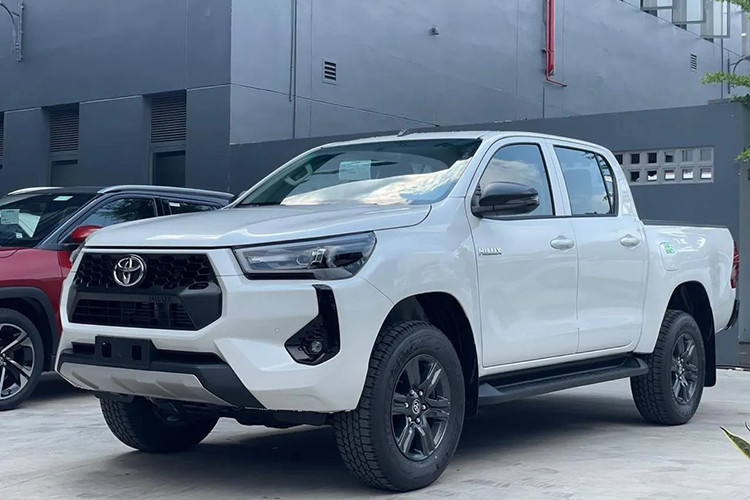 Toyota Hilux dat khach nhat thi truong Dong Nam A nam 2024