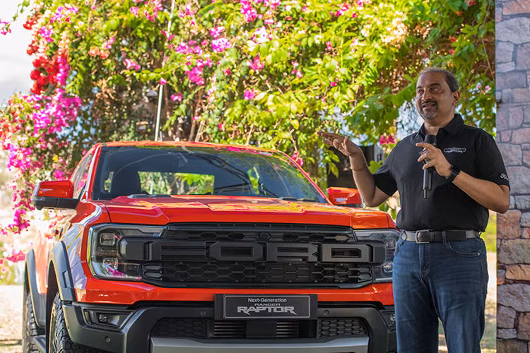 Danh gia Ford Ranger Raptor 2023 - khong co doi thu tai Viet Nam