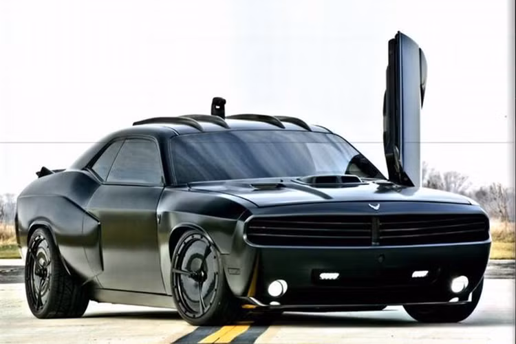 Nó sở hữu một nước sơn đen mờ với công nghệ hấp thụ sóng radar giúp khả năng tàng hình trước radar như các dòng máy bay chiến đấu chuyên dụng. Thân xe được thiết kế góc cạnh, đèn pha giấu sau lưới tản nhiệt và các tấm thân giúp tăng hiệu quả tàng hình.