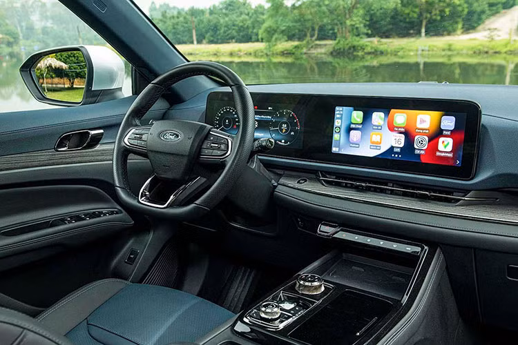 Ford Territory 2023 tai Viet Nam thua suc 