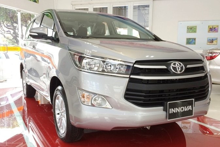 Ông vua MPV một thời đã trở lại top 10 xe bán chạy tháng với doanh số bán trong tháng 2 đạt 613 xe, tăng nhẹ 208 xe so với tháng trước (405 xe). Cộng dồn hai tháng đầu năm, Toyota Việt Nam đã bàn giao tới tay khách hàng 1.018 xe Innova. Mặc dù có tới gần 14 năm tồn tại tại thị trường Việt nhưng sự xuất hiện của Mitsubishi Xpander vào năm 2018 với mức giá bán hấp dẫn đã làm Innova bị lu mờ trong mắt người tiêu dùng.