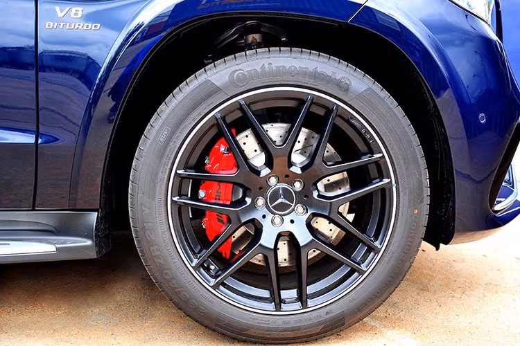 Được biết, những khách hàng mua xe tại sự kiện lần này sẽ có cơ hội đạt được giải thưởng vô cùng giá trị: một chuyến trải nghiệm off-road tại vùng núi hiểm trở Schöckl, thành phố Graz, Áo - quê hương và là nơi chế tạo của G-Class, trên chính những chiếc G-Class huyền thoại.