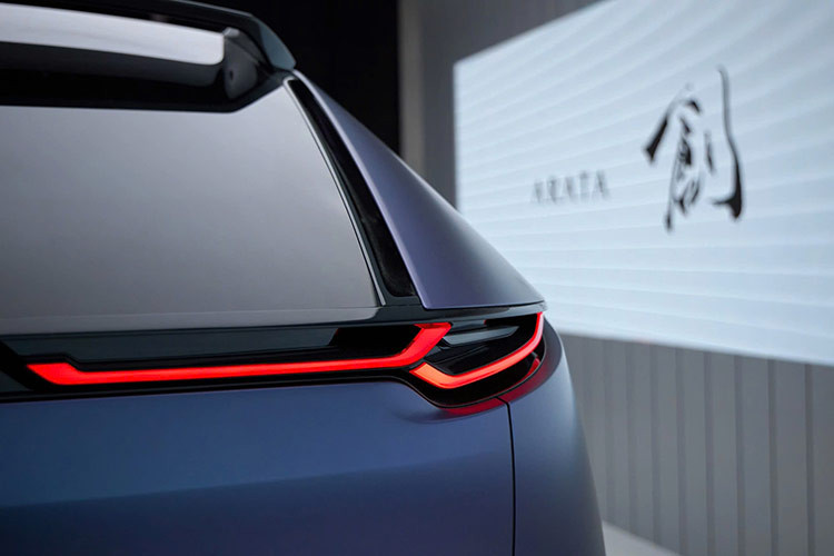 Cũng theo một số nguồn tin, hãng Mazda sẽ ngừng dùng động cơ diesel cho mẫu SUV cỡ C này ở các thị trường châu Âu. Hiện chưa rõ liệu hãng Mazda có dự định giữ lại động cơ xăng tăng áp, dung tích 2.5L của xe hay không.