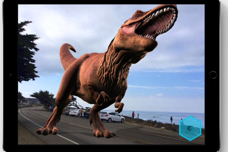 ARKit 3 là nền tảng của Apple để mang lại các trải nghiệm AR một cách thuyết phục. Để cặp kính thông minh của họ thành công, mọi người sẽ cần phải choáng ngợp trước những gì họ thấy qua các cặp kính này. Di chuyển ra phía trước hoặc phía sau một đối tượng 3D tưởng chừng như không có gì phức tạp, nhưng nó là một bước tiến dài trong việc mang lại cảm giác chìm đắm trong thế giới AR.