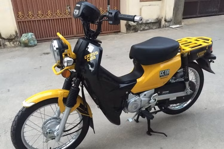Honda Cub là mẫu môtô bán chạy nhất trong lịch sử khi có hơn 60 triệu chiếc được bán ra trên toàn cầu từ năm 1958 đến 2009. Các mẫu Honda Cub hay Super Cub cũng khá phổ biến ở Việt Nam trước đây. Hiện tại mẫu xe này đang được phân phối không chính hãng với mức giá trên 100 triệu đồng tại thị trường Việt Nam.