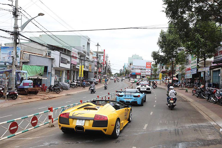 Hành trình Car &amp; Passion 2018 về với Tây Nguyên đã chính thức khép lại thế nhưng chắc chắn dư âm của hành trình này sẽ còn đọng lại mãi trong lòng những người đam mê siêu xe tại Việt Nam.