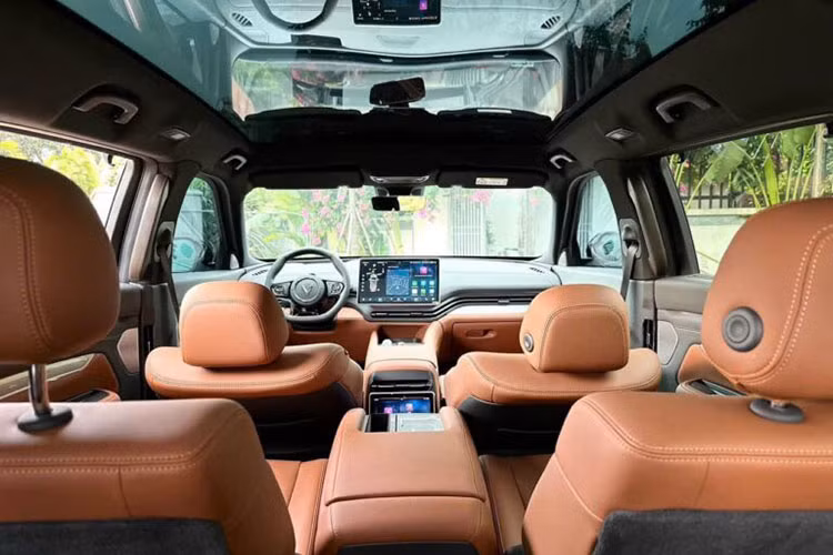 Sự kiện có sự hiện diện của nhiều lãnh đạo cấp cao như Thủ tướng Lào, Thủ tướng Ethiopia, Phó Thủ tướng Campuchia, Phó Tổng Thư ký Liên Hợp Quốc cùng nhiều Bộ trưởng, chuyên gia, học giả, doanh nghiệp hàng đầu thế giới.