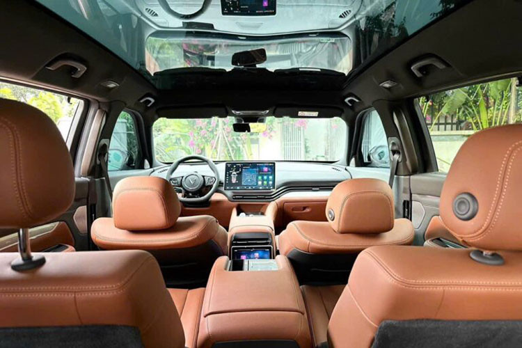 Sự kiện có sự hiện diện của nhiều lãnh đạo cấp cao như Thủ tướng Lào, Thủ tướng Ethiopia, Phó Thủ tướng Campuchia, Phó Tổng Thư ký Liên Hợp Quốc cùng nhiều Bộ trưởng, chuyên gia, học giả, doanh nghiệp hàng đầu thế giới.