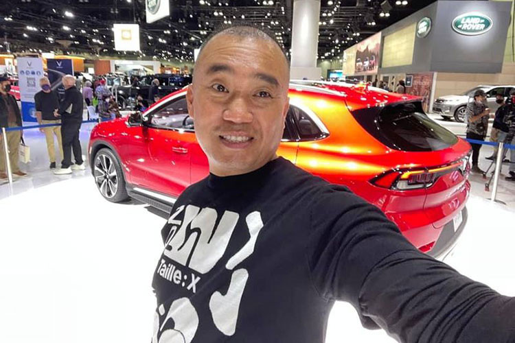 Dai gia Tyler Ngo tu My ve Hai Phong tau 10 chiec VinFast VF8, VF9-Hinh-3