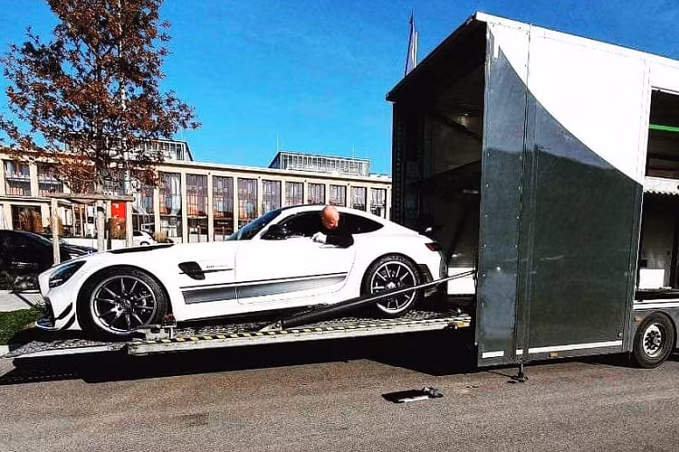 Mercedes-AMG GT R Pro hon 12 ty cua Minh Nhua da ve Viet Nam-Hinh-2