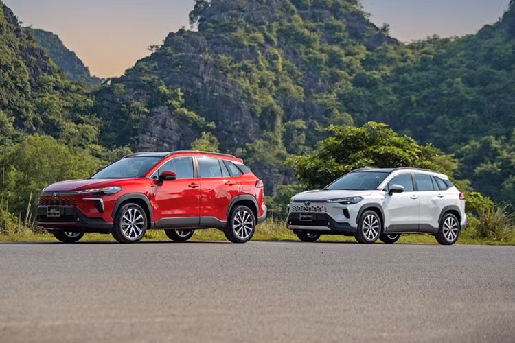 Nguoi dung Viet mua 5.356 xe Toyota trong thang 5/2024-Hinh-2