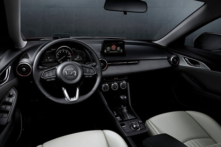 Trước đó, Mazda CX-3 từng xuất hiện tại Việt Nam thông qua Triển lãm Ô tô Việt Nam 2016. Cho đến nay, khi phân khúc xe gầm cao đô thị tại Việt Nam đang "bùng nổ", CX-3 mới có màn quay trở lại chính thức. Xe cũng sẽ được nhập khẩu nguyên chiếc từ Thái Lan tương tự CX-30.