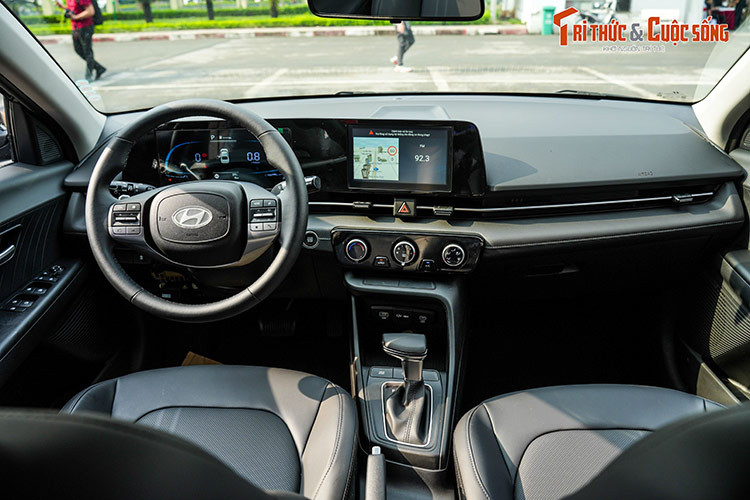 Hyundai Accent 2024 da bi cat nhung trang bi nao khi ve Viet Nam-Hinh-2