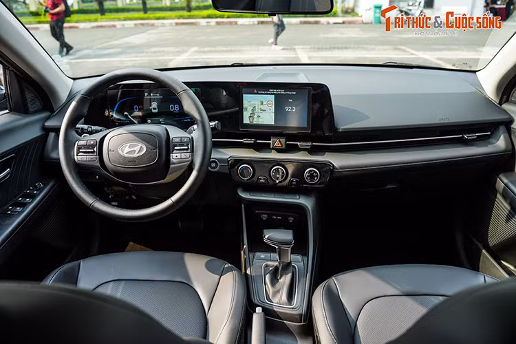 Hyundai Accent 2024 da bi cat nhung trang bi nao khi ve Viet Nam-Hinh-2