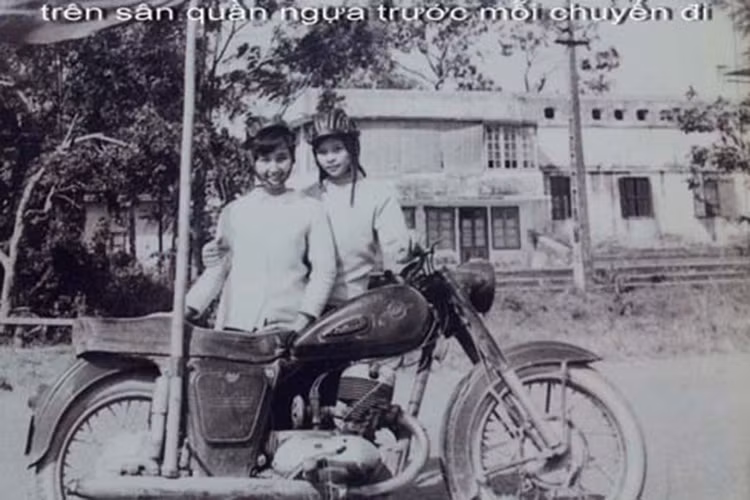 Câu lạc bộ môtô Hà Nội thời đó, được thành lập cùng các câu lạc bộ thể thao khác vào năm 1962, như tàu lượn, bắn súng, nhảy dù…