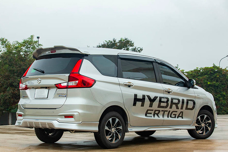 Trong vài tháng trở lại đây, Suzuki Ertiga liên tục được hãng áp dụng các chương trình ưu đãi trị giá lên đến cả trăm triệu đồng. Điều này đã trở thành động lực tăng trưởng doanh số cho xe. 