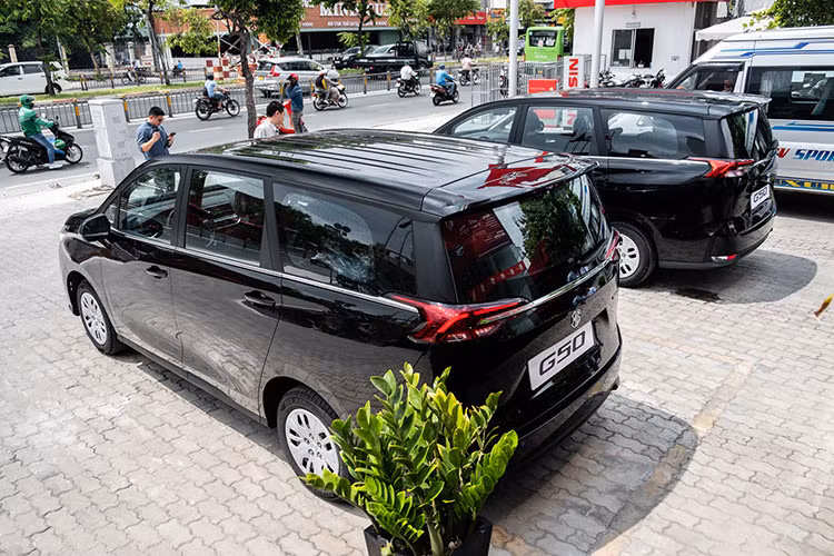 Mặc dù có giá bán hấp dẫn, thấp hơn các mẫu xe Hàn, Nhật cùng phân khúc nhưng ôtô Trung Quốc tại Việt Nam vẫn khó tiếp cận người tiêu dùng trong nước do định kiến về thương hiệu, chất lượng cũng như tâm lý e ngại về chính sách hậu mãi, tính thanh khoản trên thị trường xe cũ.