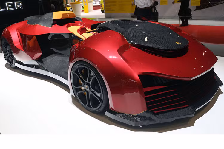 Sieu moto 4 banh - Engler F.F Superquad mang dong co sieu xe