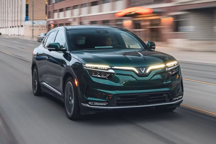 VinFast se mo ban 6 mau xe dien 