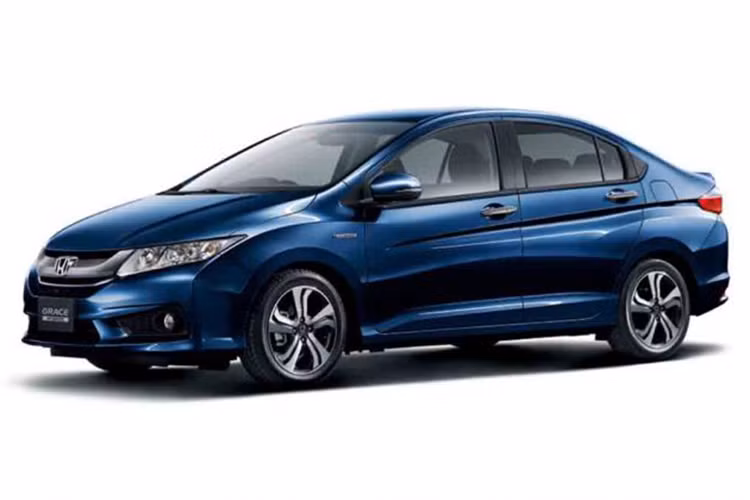 Tại thị trường Việt Nam, Honda City hiện đang được phân phối với phiên bản 2016 gồm, Honda City 1.5 MT giá 533 triệu đồng và bản Honda City 1.5 CVT giá 583 triệu đồng - đây được xem là một trong số những mẫu xe được nhiều người chọn mua do mức giá cũng như công nghệ.