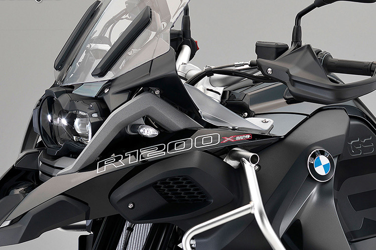 Theo nhiều nguồn tin được biết, tiết kế hệ thống truyền điện mới của BMW trông khá giống với hệ truyền động mà hãng trang bị trên chiếc GS1200GS XDrive Hybrid hai cầu từng xuất hiện vào năm 2017.