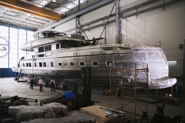 "Đưa tinh thần và phong cách xe thể thao hiệu suất cao của Porsche vào một tuyệt tác đại dương, Dynamiq GTT 115 được thiết kế để thỏa lòng những người yêu xe Porsche và làm thay đổi cách nghĩ về thiết kế du thuyền với những cải tiến về tốc độ, kiểu cách và triết lý tối ưu hiệu suất”, chia sẻ của Roland Heiler, CEO của Studio F. A. Porsche.