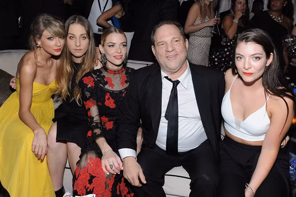 Lam dung tinh duc: Bong ma ban thiu bao trum Hollywood-Hinh-4