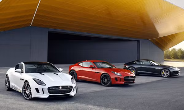 Phien ban manh me F-Type R cua Jaguar bat ngo lo dien