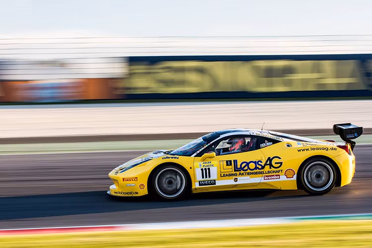 Những mẫu 458 Italia GTE và GT3 vốn được sử dụng trong giải vô địch World Endurance Championship cũng có mặt.