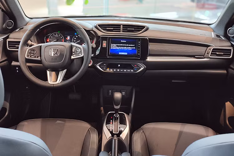 Gia xe Honda BR-V thang 2/2024, giam toi hon 30 trieu dong-Hinh-2