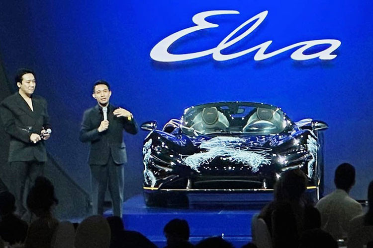 Mới đây, đại gia Minh Nhựa đã tổ chức buổi họp báo ra mắt chiếc McLaren Elva giá 143 tỷ đồng đầu tiên tại Việt Nam. Tại sự kiện còn có sự góp mặt của hai tay chơi Hoàng Kim Khánh, Cường Đô la. tuy nhiên, tâm điểm của mọi sự chú ý vẫn đổ dồn về McLaren Elva, chiếc siêu xe với thiết kế không mui, không cửa sổ và kính chắn gió phía sau.