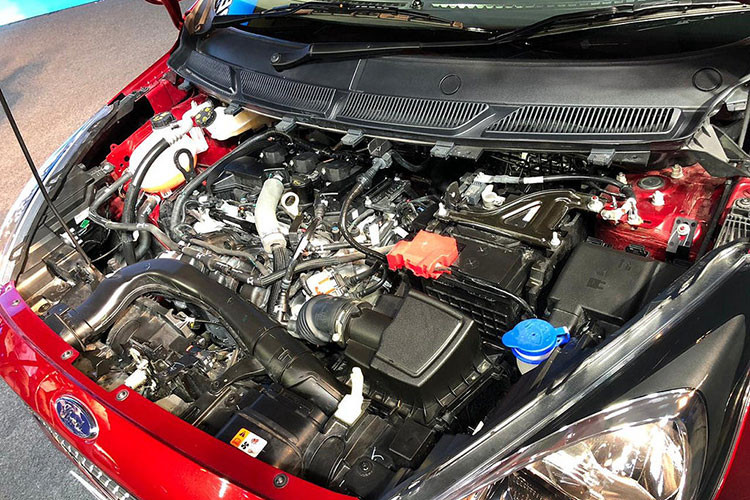 Động cơ cuối cùng của Ford Aspire 2018 là phiên bản máy dầu 4 xi-lanh, tăng áp, dung tích 1,5 lít cũ. Động cơ này được trang bị bộ điều khiển ECU hiệu chỉnh nhằm giảm lượng nhiên liệu tiêu thụ từ 3,87 lít/100 km xuống chỉ còn khoảng 3,83 lít/100 km.